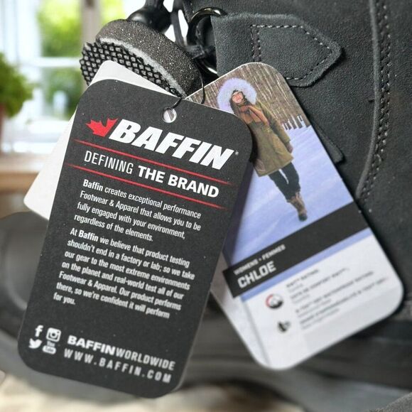 Baffin Chloe Insulated Waterproof Winter Snow Boots Women’s Size 6  Fur - Picture 6 of 16